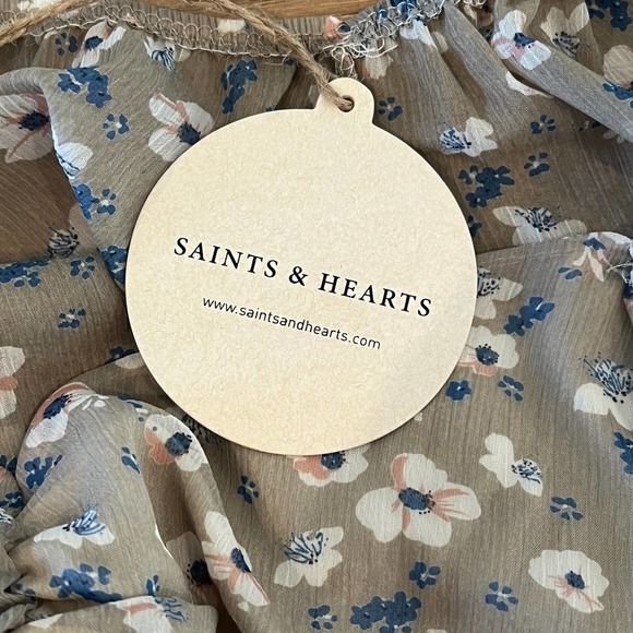SAINTS & HEARTS FLORAL PRINT PUFF SLEEVES PEASANT‎ BLOUSE GRAY MULTI MEDIUM NWT - Picture 11 of 11